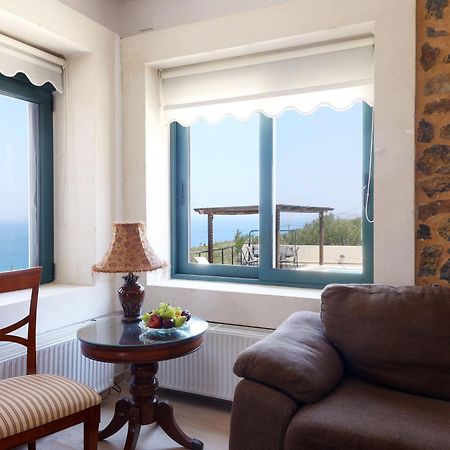 Roussa Village Sitia  Bagian luar foto